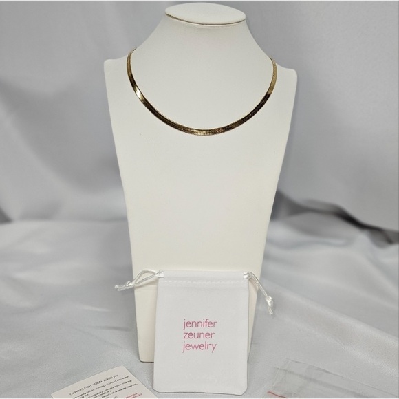 NEW! JENNIFER ZEUNER “KARLI” NECKLACE IN GOLD - Picture 5 of 8